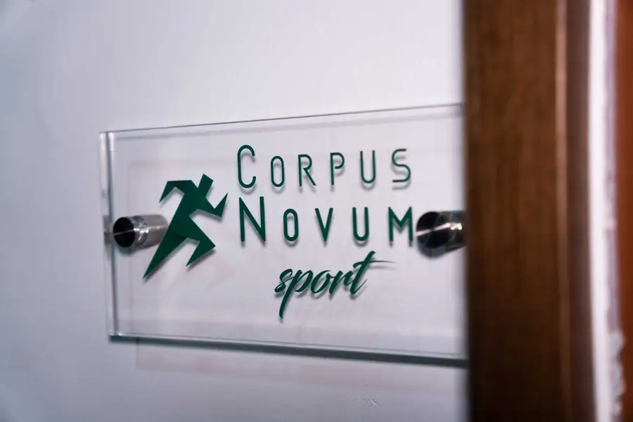 Corpus Novum Sport, insegna